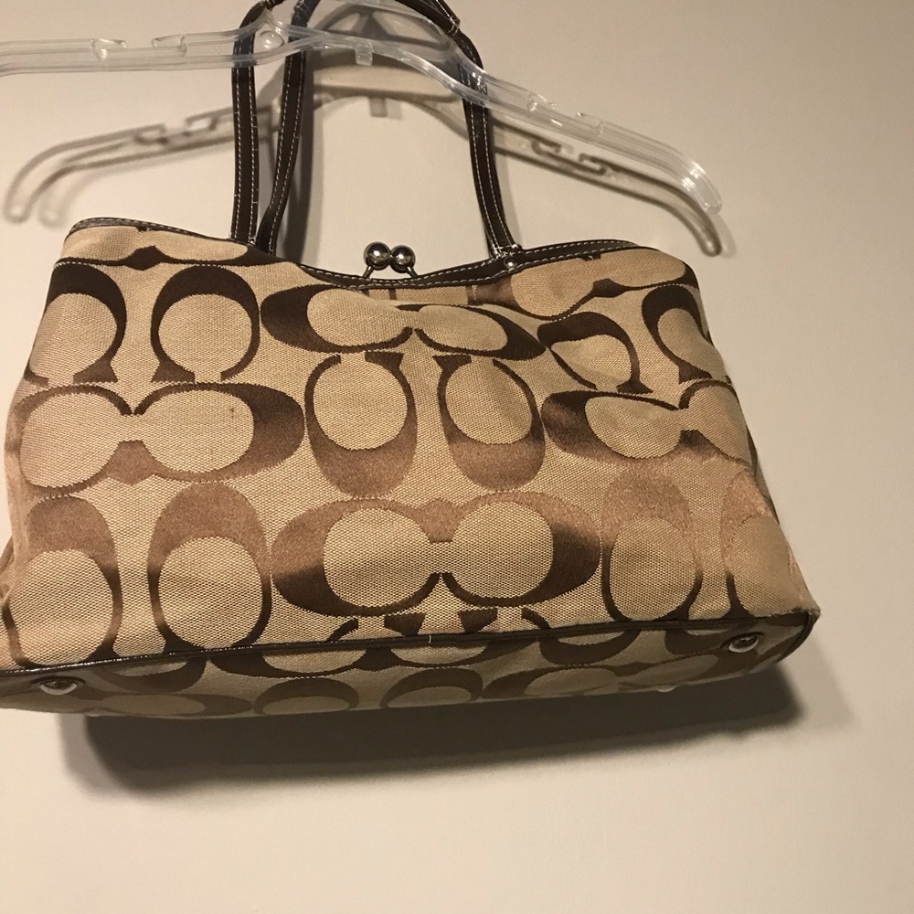 Coach Bag - Picture 3 of 6